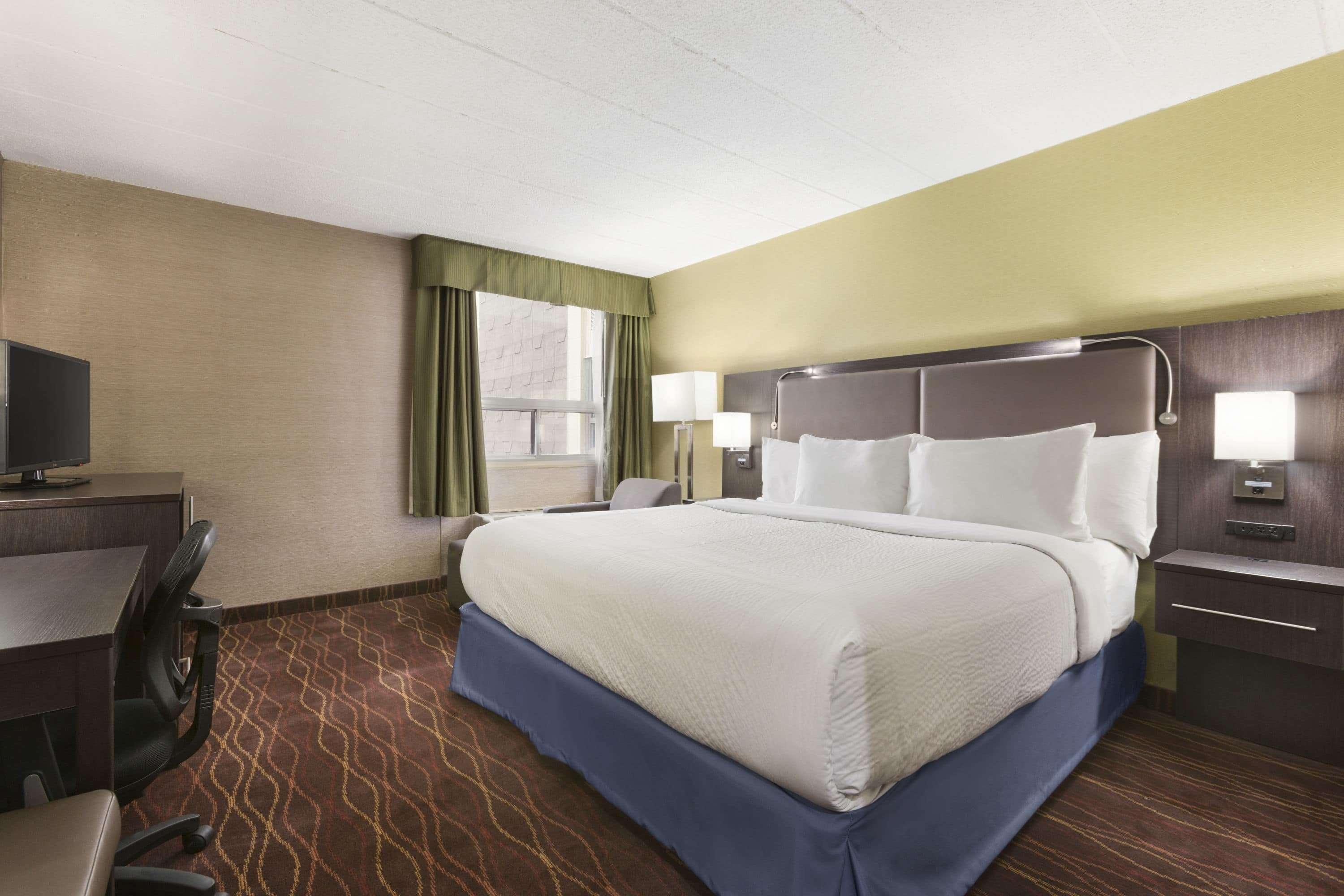 Days Inn By Wyndham אוטווה מראה חיצוני תמונה