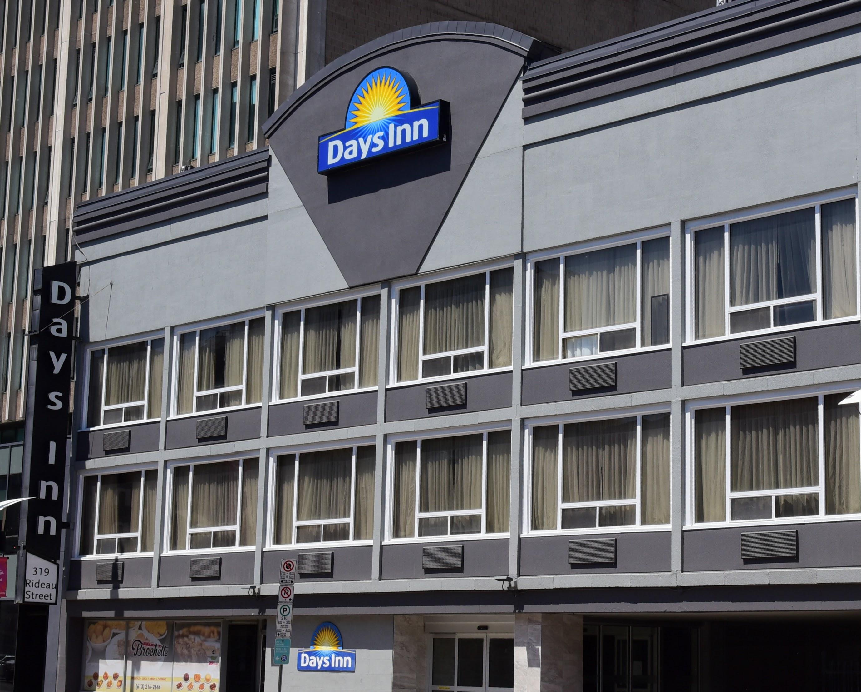 Days Inn By Wyndham אוטווה מראה חיצוני תמונה